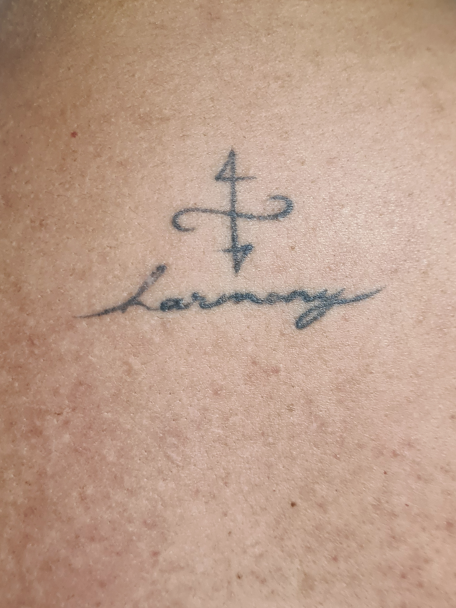 tatouage femme 4 harmony